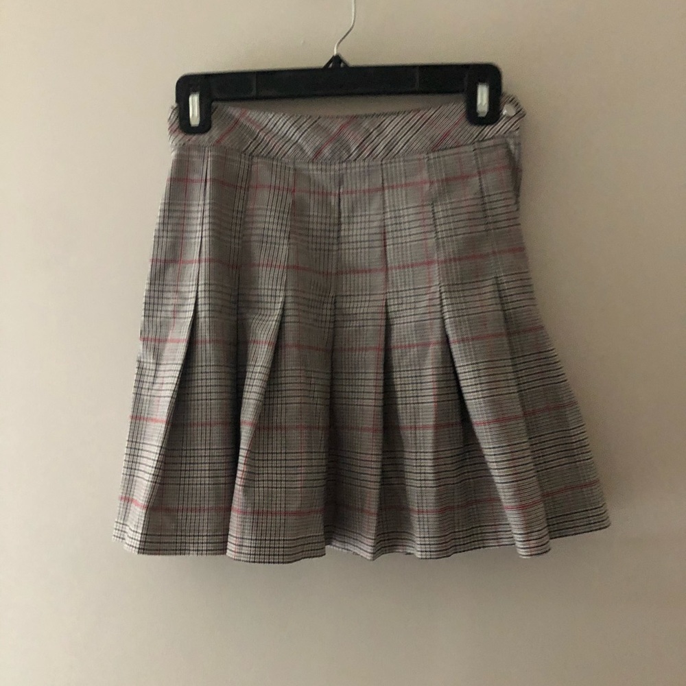 H&M Plaid Pleated Skirt